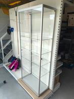 2 vitrinekasten met spots in uitstekende staat, Ophalen, 100 tot 150 cm, Met plank(en), Modern