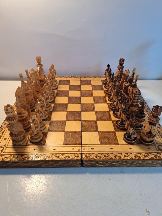 Schaakspel - Handgemaakt Groot Schaakspel (king 12 cm.) &, Antiek en Kunst, Curiosa en Brocante