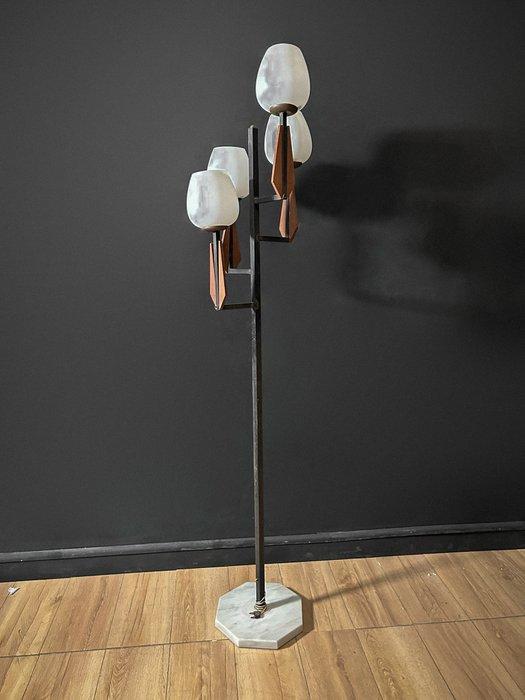 Staande lamp - Glas, Hout, IJzer, Antiek en Kunst, Kunst | Designobjecten
