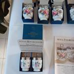 Royal Worcester - Coquetier (8) - Porcelaine - cuit