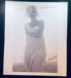 BERT STERN - BERT STERN SIGNED MARILYN MONROE IN THE TOGA, Antiek en Kunst