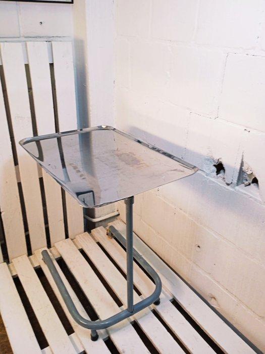 Bijzettafel - Vintage medische tafel, likeurglaskast -, Antiek en Kunst, Antiek | Wandborden en Tegels