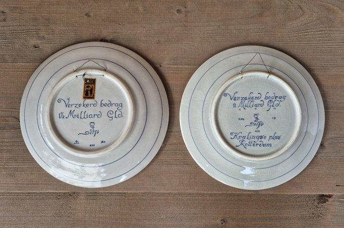 De Porceleyne Fles, Delft - Wandbord (2) - Aardewerk - RVS, Antiquités & Art, Antiquités | Verre & Cristal