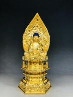 The seated statue of Shaka-nyorai Buddha  - Hout, Goud, Antiek en Kunst