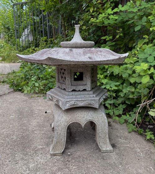 snow-showing lantern op vierkante voet - Graniet - Japan -, Antiek en Kunst, Antiek | Overige Antiek