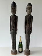 2 grandes sculptures 95 cm - Indonésie  (Sans Prix de, Antiek en Kunst