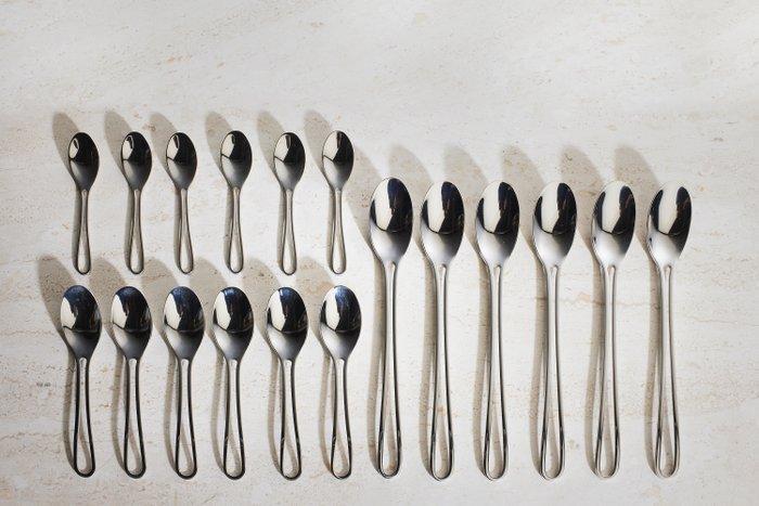 The OUTLINE Coffee spoon set - Maarten Baptist - Ménagère, Antiek en Kunst, Kunst | Designobjecten