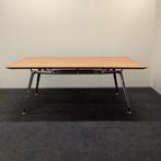 Ahrend 1200 Edition Design tafel, 210x120 cm, noten, Zakelijke goederen, Gebruikt, Bureau
