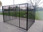 Hondenren 3 x 6 m met deur - 8 cm spijl ZWART, Animaux & Accessoires, Caisses pour chiens