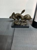 Nick - Nick - Figuur - Laufende Hasen - 1,3 kg - Brons