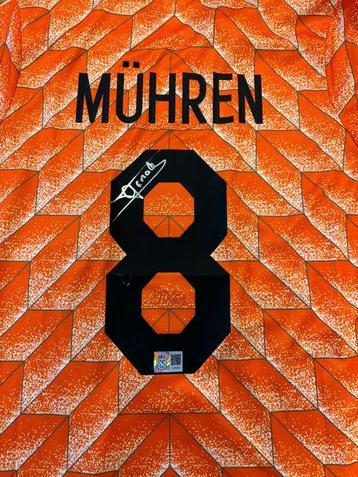 Nederland - Wereldkampioenschap Voetbal - Arnold Muhren - beschikbaar voor biedingen