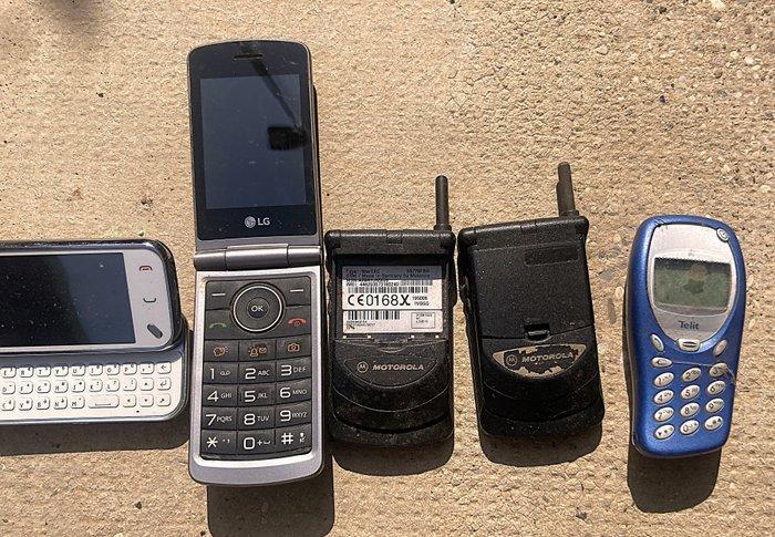 LG, Motorola, Samsung, Nokia, Ericsson, Telit, Brondi -, Games en Spelcomputers, Spelcomputers | Overige Accessoires