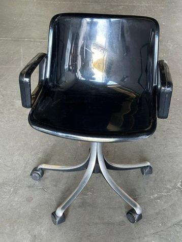 DESIGNED BY OSVALDO BORSANI (1911-1985) IN 1965 - tecno - beschikbaar voor biedingen