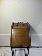 Boîte - Poêle à charbon antique élégante – artisanat
