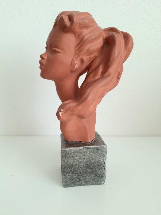 Beeld, Jonge vrouw, jaren 50 - 23 cm - Gips, Antiquités & Art, Curiosités & Brocante