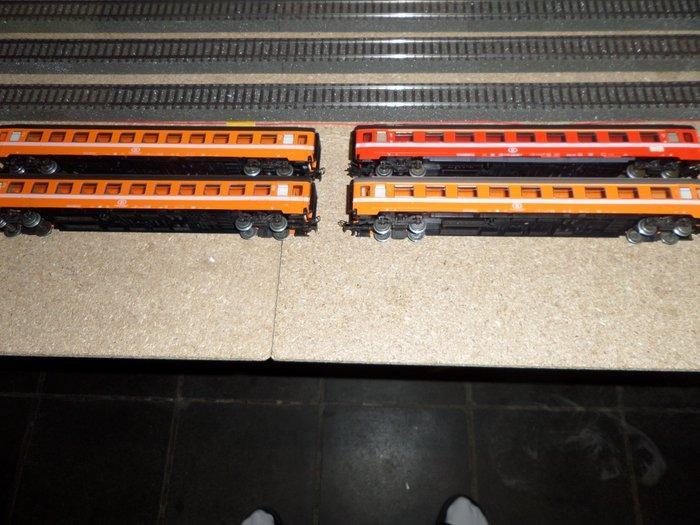 Märklin H0 - Modeltrein personenwagen (4) - partij van 4, Hobby & Loisirs créatifs, Trains miniatures | HO
