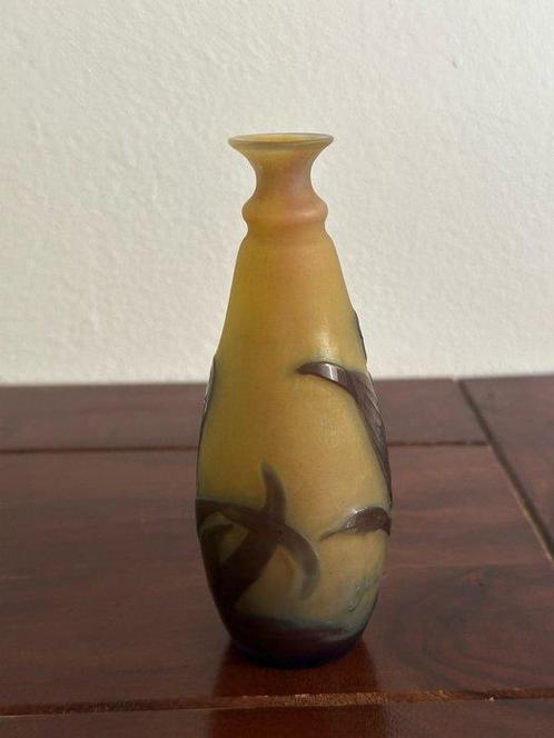 Emile Gallé - Flesvaas - Glas, Antiek en Kunst, Antiek | Glaswerk en Kristal