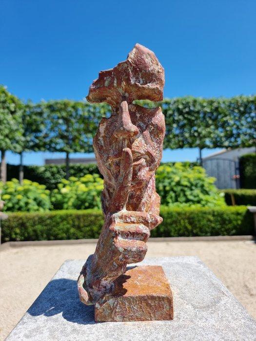 Beeldje - Whispering man - IJzer, Antiek en Kunst, Curiosa en Brocante
