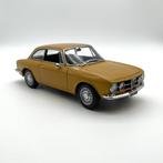 Autoart 1:18 - Voiture miniature - Alfa Romeo Coupé 1750 GTV, Nieuw