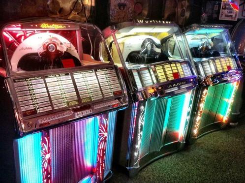 Jukebox Kopen? 7 dagen in de week geopend!, Verzamelen, Automaten | Jukeboxen, Zo goed als nieuw, Ophalen of Verzenden