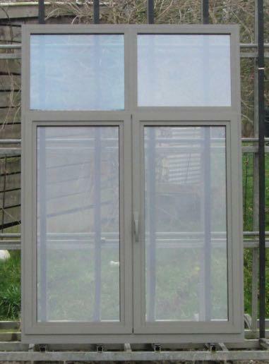 aluminium raam , chassis van 130 x 190. kwartsgrijs, Doe-het-zelf en Bouw, Raamkozijnen en Schuifdeuren, Nieuw