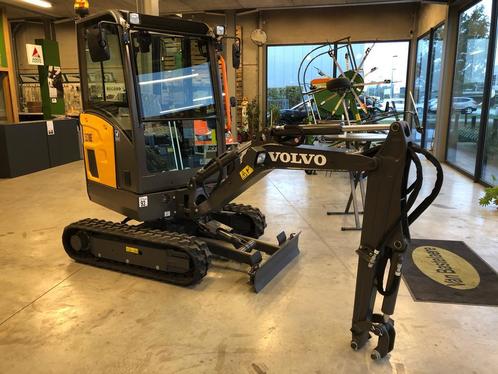 UITZONDERLIJKE ACTIE: Volvo EC 18 graafmachine !, Zakelijke goederen, Machines en Bouw | Kranen en Graafmachines