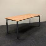 Tweedehands design vergadertafel Fantoni Ufficio, (bxd), Gebruikt, Bureau