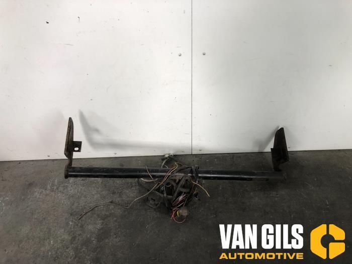 Trekhaak Mitsubishi Space Star O42946, Autos : Pièces & Accessoires, Carrosserie & Tôlerie