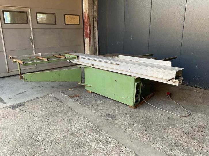 Online veiling - Concord Paneelcirkelzaagmachine, Articles professionnels, Machines & Construction | Travail du bois, Enlèvement