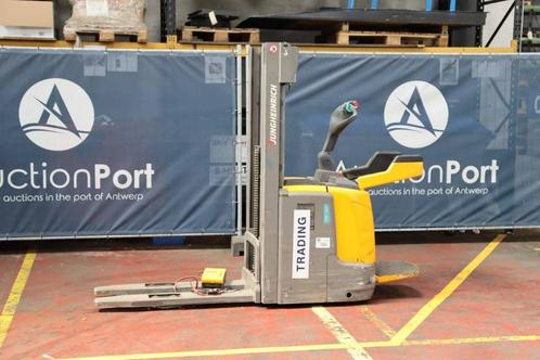 Veiling: Stapelaar Jungheinrich ERC 212 Elektrisch 1200kg  2, Zakelijke goederen, Machines en Bouw | Heftrucks en Intern transport