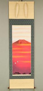 Red Mt. Fuji and Flapping Two Cranes with Original Box