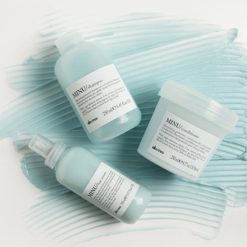 Davines MINU Hair Serum (Haarserum), Handtassen en Accessoires, Uiterlijk | Haarverzorging, Gel, Wax, Haarlak of Mousse, Nieuw