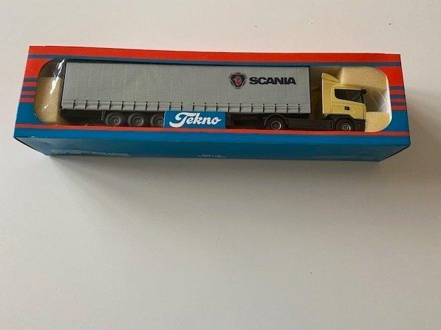Tekno 1:50 - Modelauto - Scania curtain sided truck and, Hobby en Vrije tijd, Modelauto's | 1:5 tot 1:12