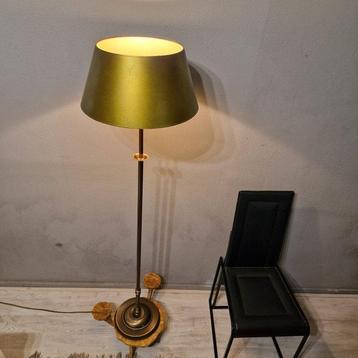 Lampadaire - Laiton - Sans labat-jour.
