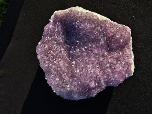 amethist Kristallen op matrix - Hoogte: 25 cm - Breedte: 19, Verzamelen, Mineralen en Fossielen