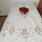 Nappe - 260 cm - 232 cm - Nappe au point de croix