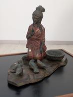 Giovane donna - Hout - China (Zonder minimumprijs)