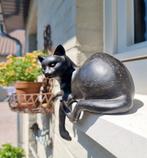 Beeldje - Chilling Cat - Hars