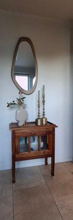 Armoire - Bois de mahogany - verre - boîte à pharmacie