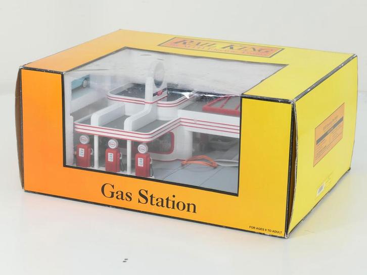 Schaal 0 RailKing 30-9106 ESSO operating gas station #8357, Hobby en Vrije tijd, Modelbouw | Figuren en Diorama's, Gebruikt, Ophalen of Verzenden