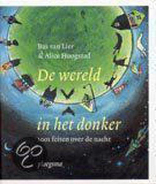 Wereld In Het Donker 9789021615820, Livres, Livres pour enfants | Jeunesse | 13 ans et plus, Envoi