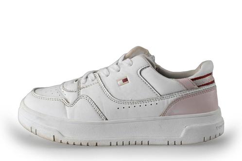 Tommy Hilfiger Sneakers in maat 35 Wit | 5% extra korting, Kinderen en Baby's, Kinderkleding | Schoenen en Sokken, Jongen of Meisje