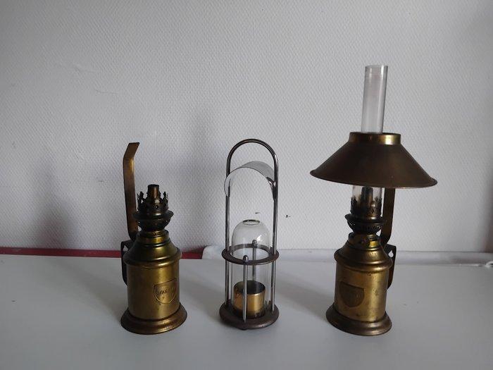 Petroleumlamp (3) - Messing, Glas, Antiek en Kunst, Curiosa en Brocante