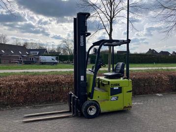 Veiling: Heftruck Clark TMX15S Elektrisch 1500kg 6.4m 2006 beschikbaar voor biedingen