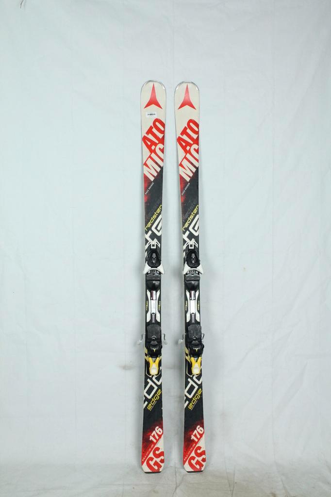 Atomic Redster GS - 176, Sports & Fitness, Ski & Ski de fond, Envoi
