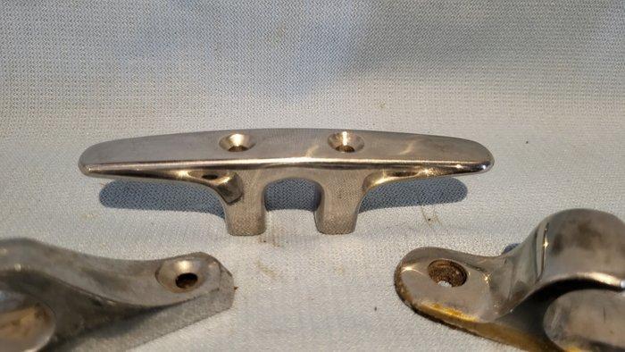 Maritieme objecten (5) - RVS- Klamp kikker, Antiek en Kunst, Curiosa en Brocante