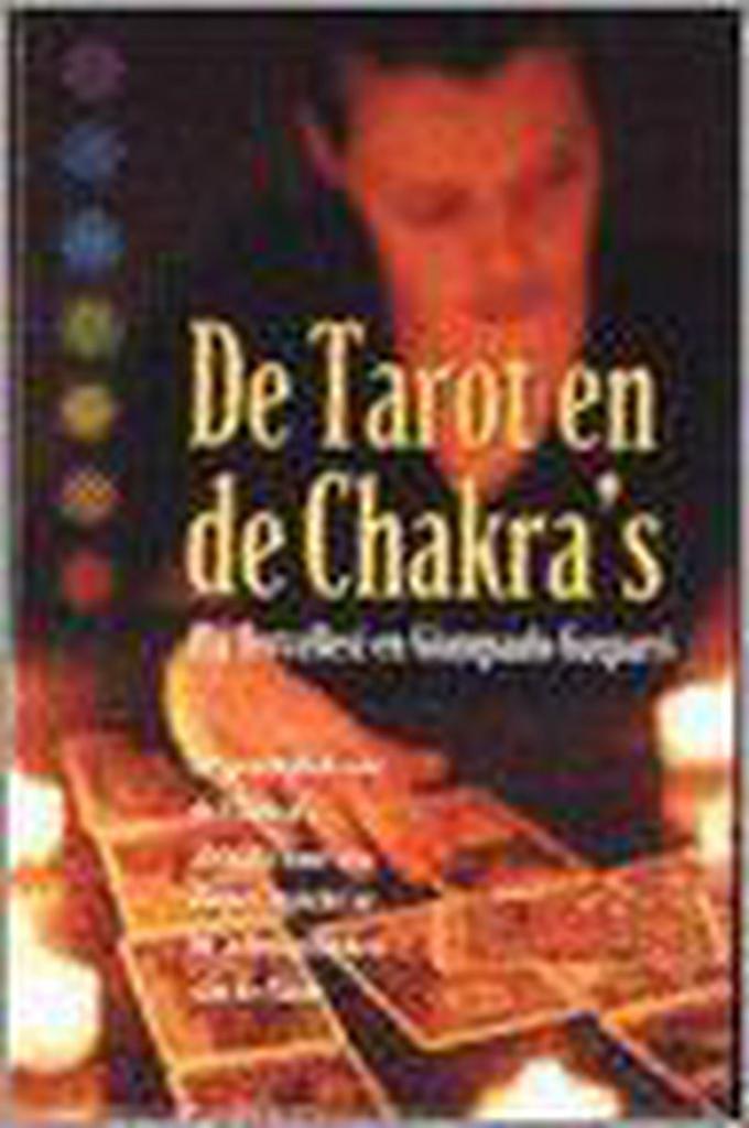 TAROT EN DE CHAKRAS, DE (+ KAARTEN) 9789063784539, Boeken, Esoterie en Spiritualiteit, Gelezen, Verzenden