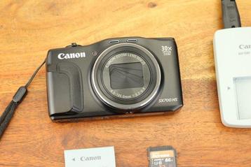 Canon SX700 HS, 30x Zoom Digitale camera beschikbaar voor biedingen