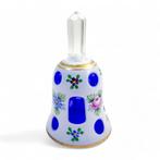 Decoratieve bel - Bohemian glass cut-to-blue gilt enamel