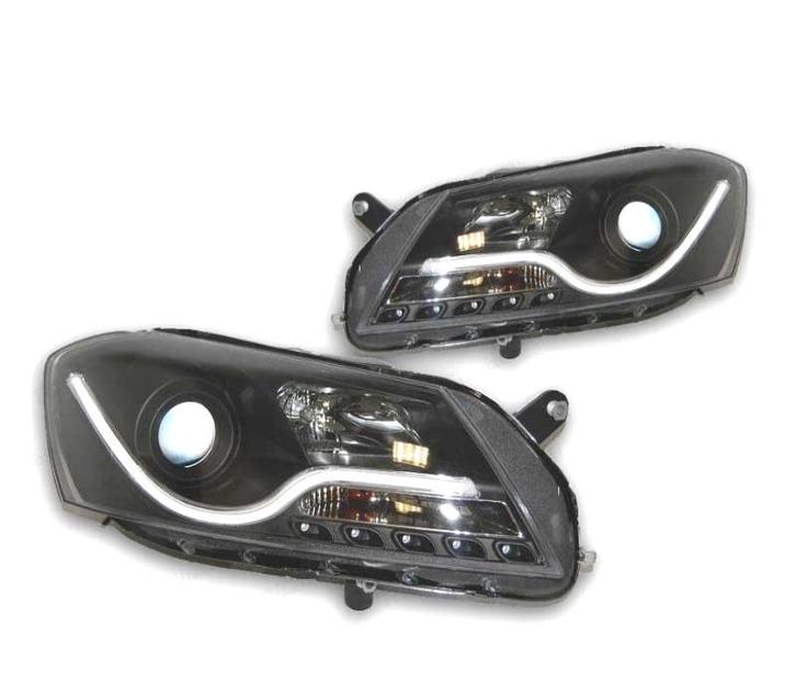 Phares Pour Volkswagen Vw Passat 12- Drl Noir, Autos : Pièces & Accessoires, Éclairage, Envoi